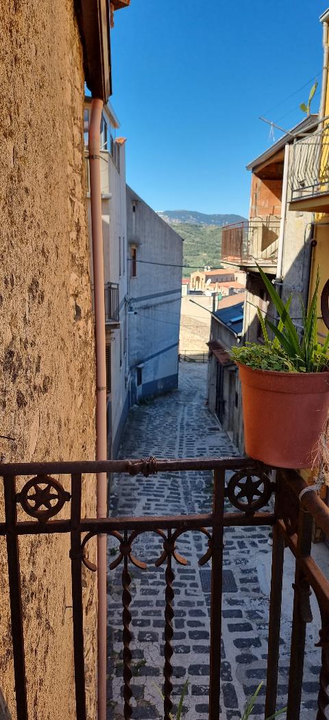 Casa singola in Vendita a Chiusa Sclafani San Michele (Palermo)