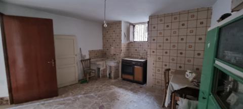 Casa singola in Vendita a Giuliana Centro Storico (Palermo)