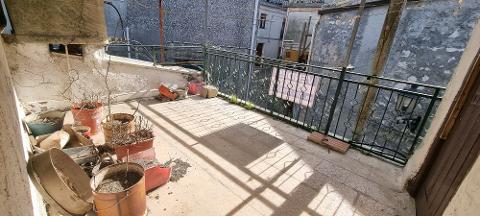Casa singola in Vendita a Giuliana Centro Storico (Palermo)