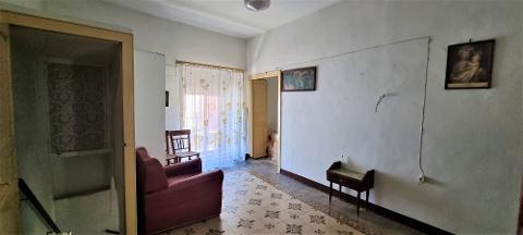 Casa singola in Vendita a Giuliana Centro Storico (Palermo)