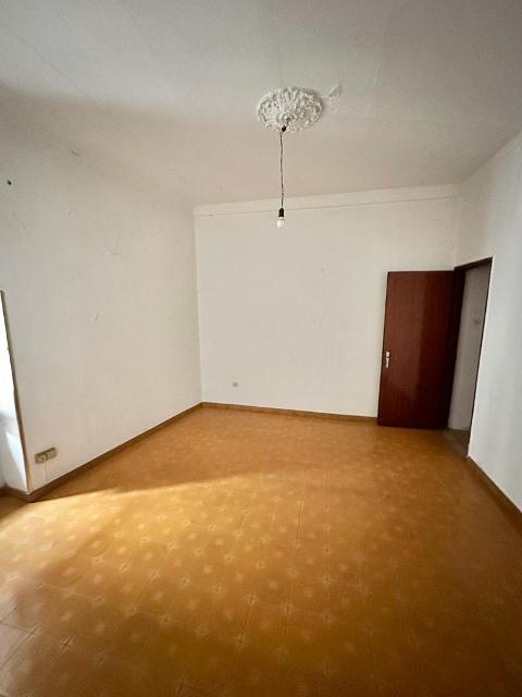 Casa singola in Vendita a Giuliana Centro Storico (Palermo)