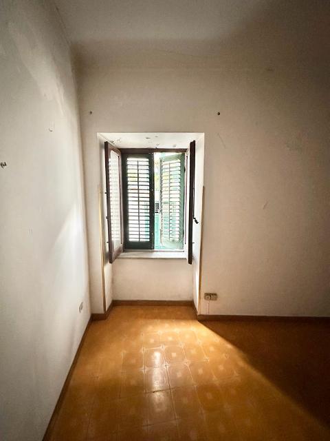 Casa singola in Vendita a Giuliana Centro Storico (Palermo)