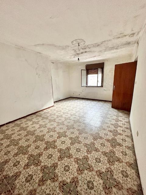 Casa singola in Vendita a Giuliana Centro Storico (Palermo)