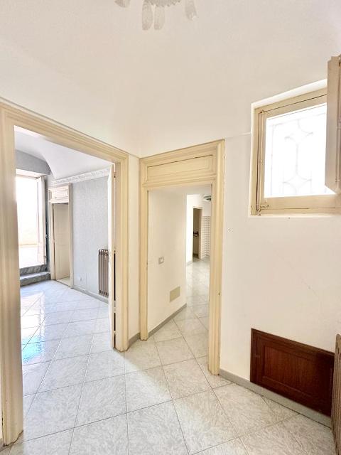 Appartamento in Vendita a Palazzo Adriano Centro storico (Palermo)