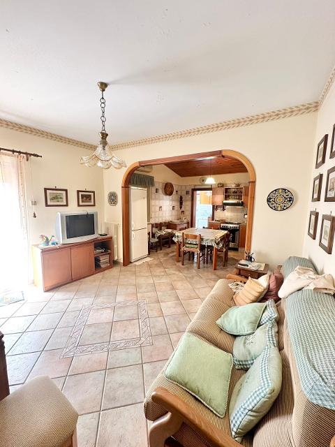 Casa singola in Vendita a Bisacquino Centro Storico (Palermo)