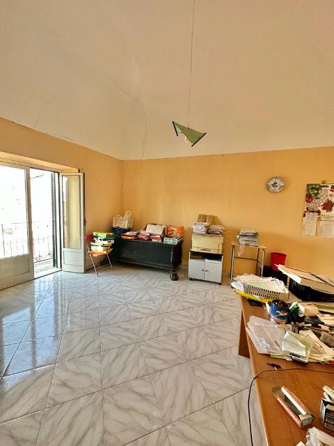 Casa singola in Vendita a Giuliana Centro Storico (Palermo)