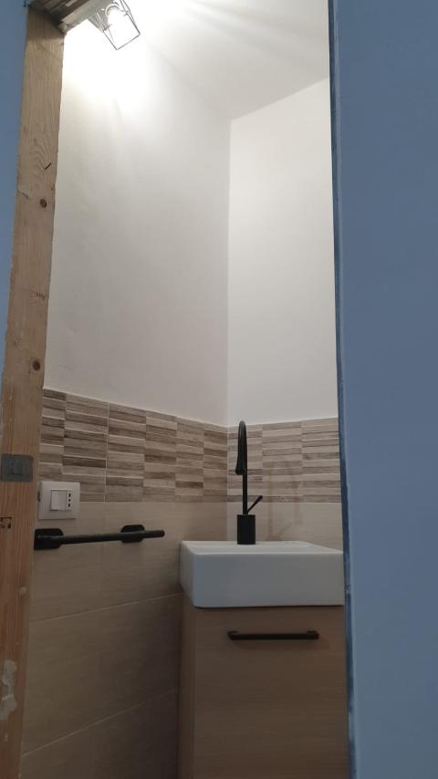 Casa singola in Vendita a Giuliana Centro Storico (Palermo)