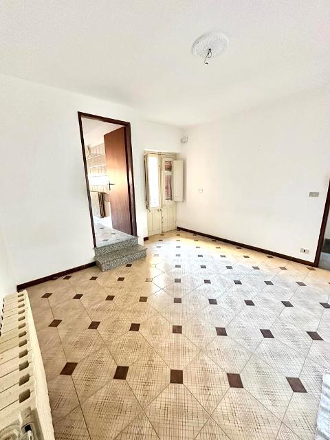Casa singola in Vendita a Contessa Entellina Centro Storico (Palermo)