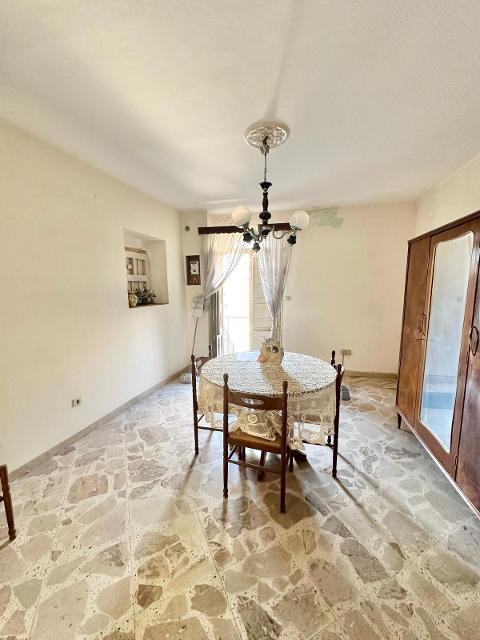 Casa singola in Vendita a Bisacquino Centro Storico (Palermo)