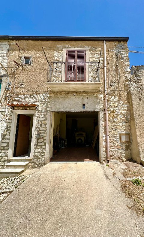 Casa singola in Vendita a Chiusa Sclafani (Palermo)