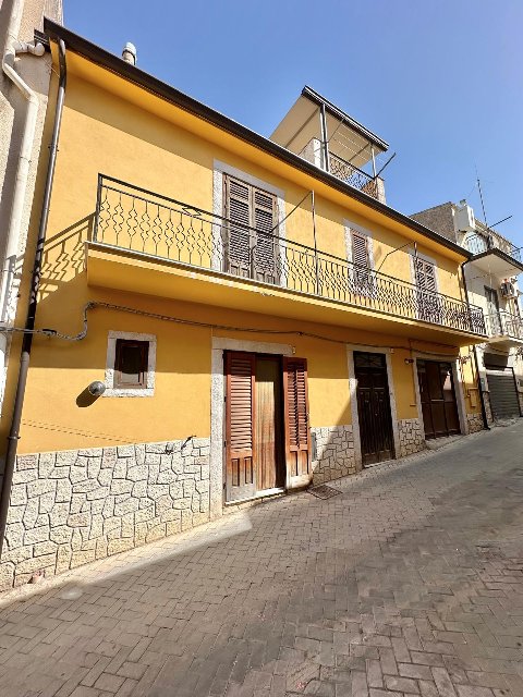 Casa singola in Vendita a Chiusa Sclafani San Michele (Palermo)