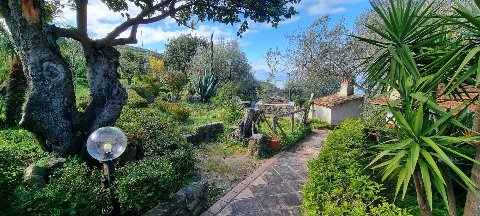 Villa in Vendita a Cefalù Poggio Maria (Palermo)