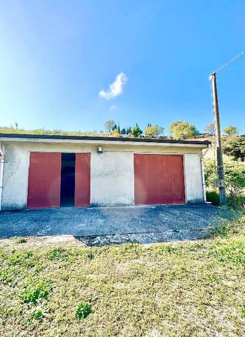 Fabbricato indipendente in Vendita a Chiusa Sclafani (Palermo)