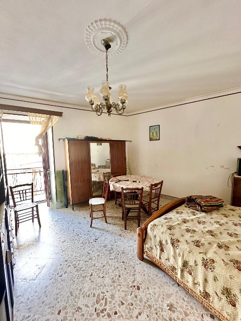 Casa singola in Vendita a Palazzo Adriano Centro storico (Palermo)