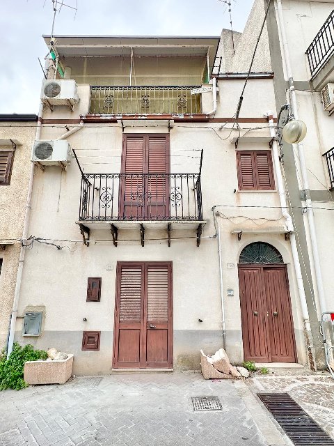 Casa singola in Vendita a Chiusa Sclafani Santa Rosalia (Palermo)