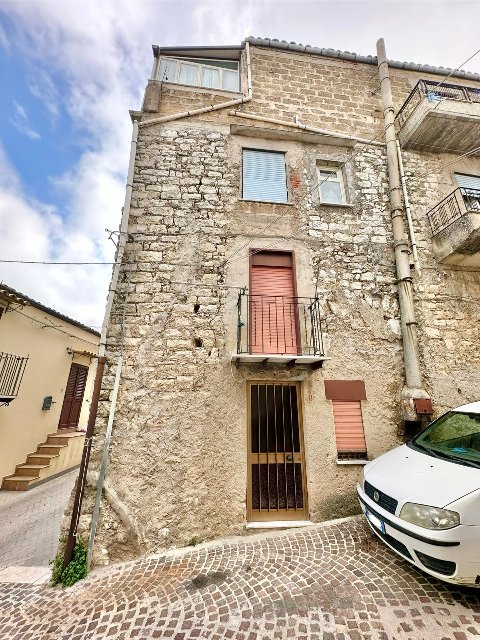 Casa singola in Vendita a Giuliana (Palermo)