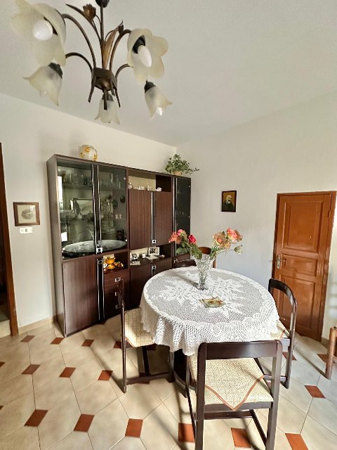 Casa singola in Vendita a Giuliana Centro Storico (Palermo)