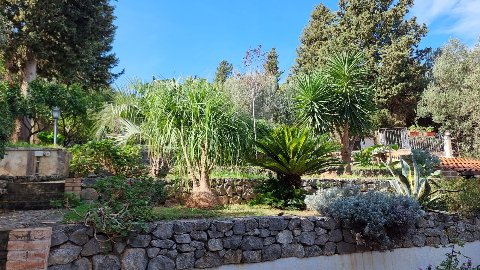 Villa in Vendita a Torretta (Palermo)