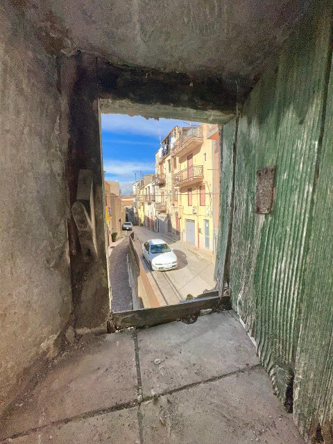 Casa singola in Vendita a Bisacquino Centro Storico (Palermo)