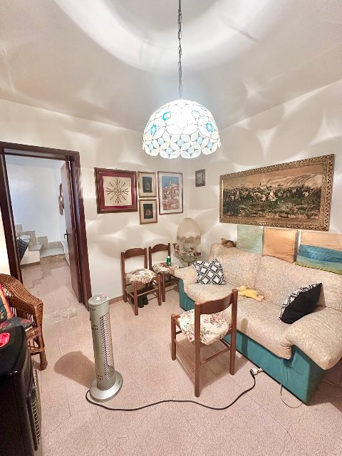 Casa singola in Vendita a Giuliana Centro Storico (Palermo)