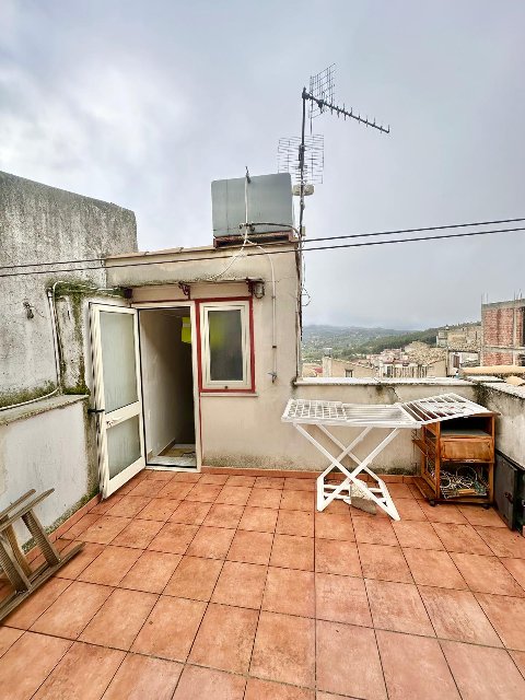 Casa singola in Vendita a Giuliana Centro Storico (Palermo)