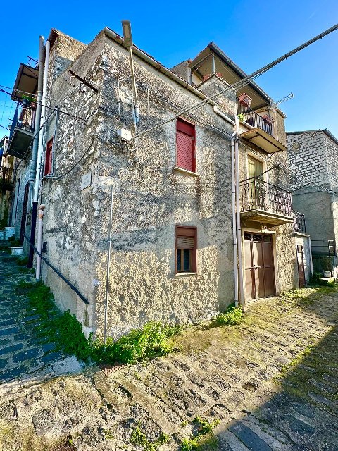 Casa singola in Vendita a Chiusa Sclafani centro storico (Palermo)