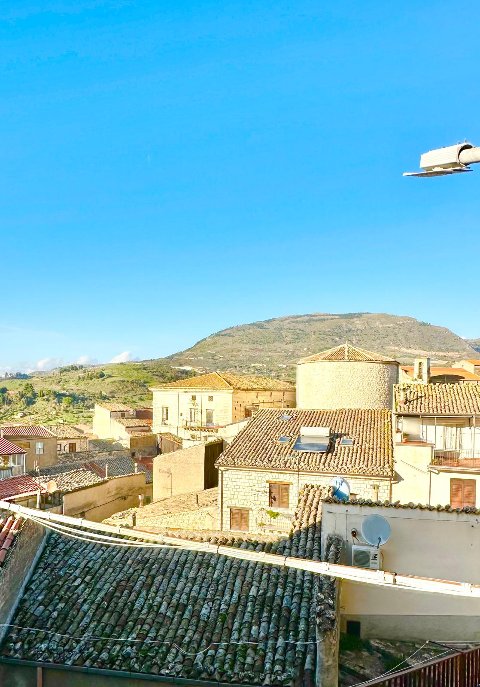 Casa singola in Vendita a Chiusa Sclafani centro storico (Palermo)