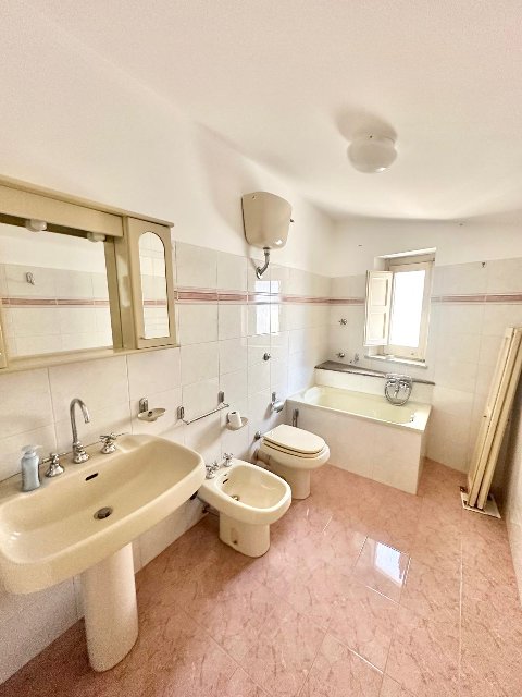 Casa singola in Vendita a Chiusa Sclafani centro storico (Palermo)
