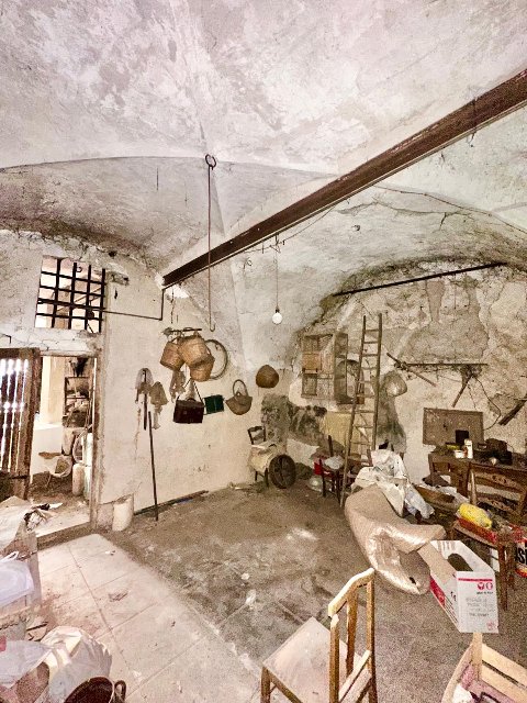 Casa singola in Vendita a Bisacquino Centro Storico (Palermo)