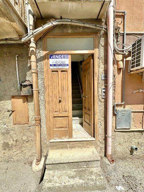 Appartamento in Vendita a Campofiorito (Palermo)