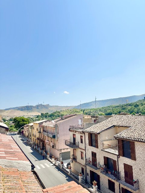 Appartamento in Vendita a Campofiorito (Palermo)