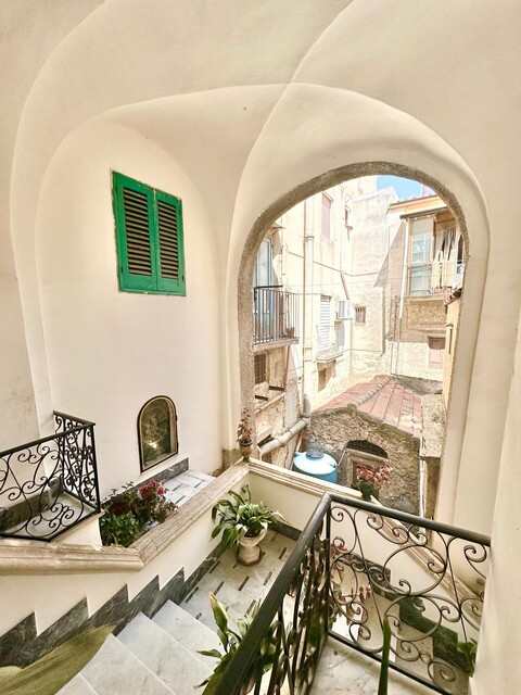 Casa singola in Vendita a Bisacquino Centro Storico (Palermo)
