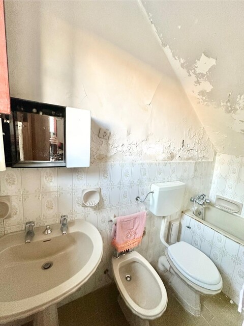 Casa singola in Vendita a Chiusa Sclafani Largo Conte (Palermo)