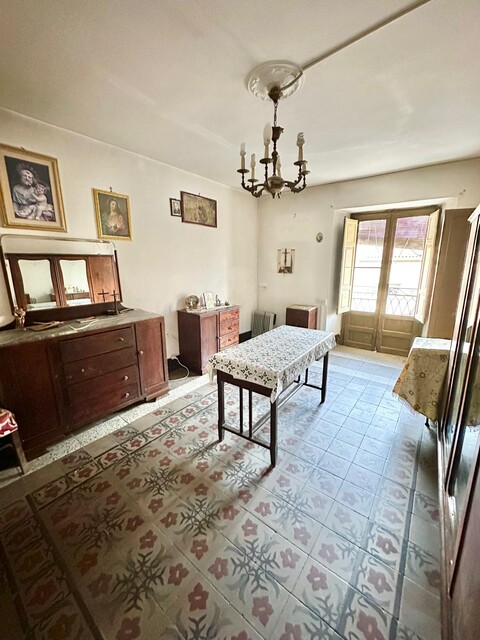 Casa singola in Vendita a Chiusa Sclafani Largo Conte (Palermo)