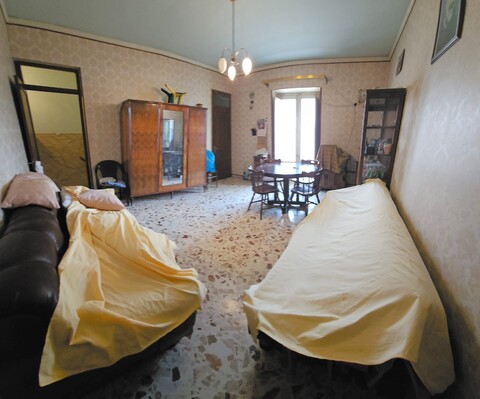 Casa singola in Vendita a Bisacquino Centro Storico (Palermo)