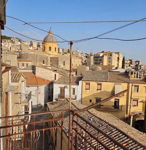 Casa singola in Vendita a Bisacquino Centro Storico (Palermo)
