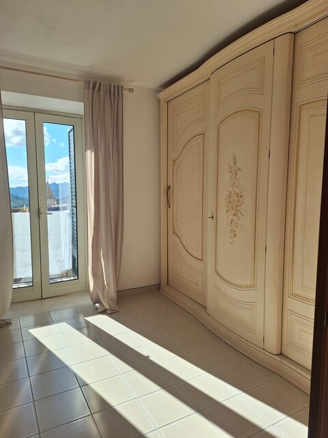 Casa singola in Vendita a Bisacquino Cappuccini (Palermo)