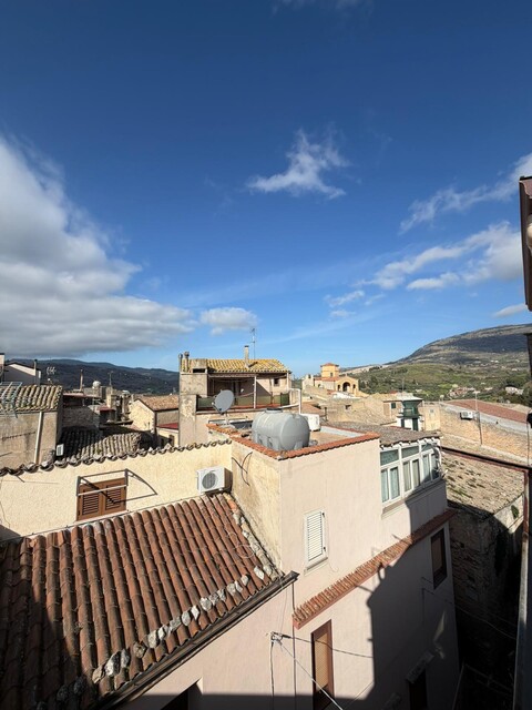 Casa singola in Vendita a Chiusa Sclafani (Palermo)