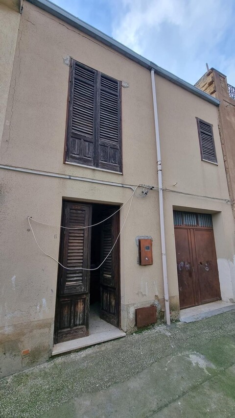 Casa singola in Vendita a Menfi (Agrigento)