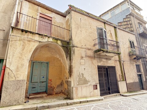 Casa singola in Vendita a Bisacquino (Palermo)