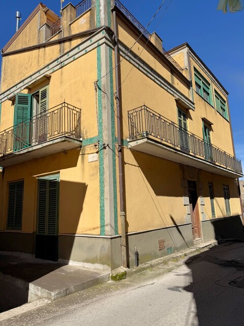 Casa singola in Vendita a Bisacquino (Palermo)