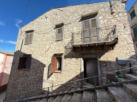 Casa singola in Vendita a Bisacquino (Palermo)