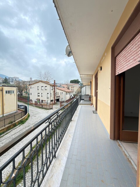 Appartamento in Vendita a Palazzo Adriano (Palermo)