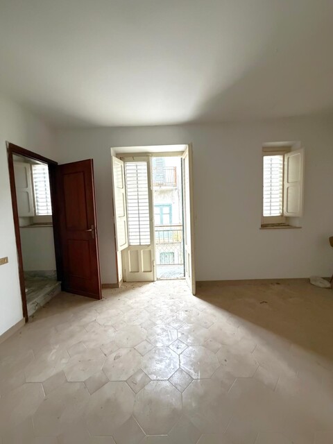 Casa singola in Vendita a Palazzo Adriano (Palermo)