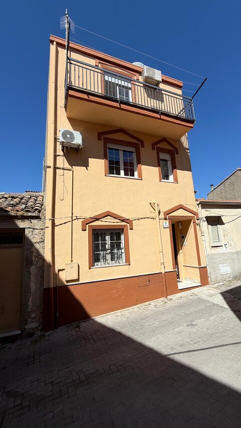 Casa singola in Vendita a Bisacquino (Palermo)