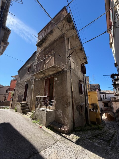 Casa singola in Vendita a Bisacquino (Palermo)