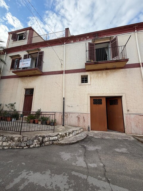 Casa singola in Vendita a Bisacquino (Palermo)