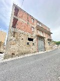 Fabbricato indipendente in Vendita a Giuliana Centro Storico (Palermo)