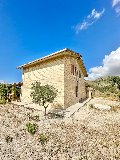 Casa singola in Vendita a Chiusa Sclafani Santa Barbara (Palermo)