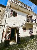 Casa singola in Vendita a Palazzo Adriano Centro storico (Palermo)